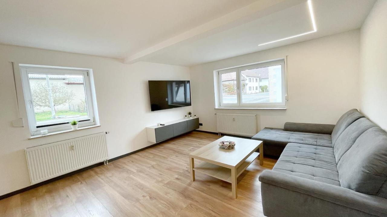 Uraha Apartments Seukendorf Buitenkant foto
